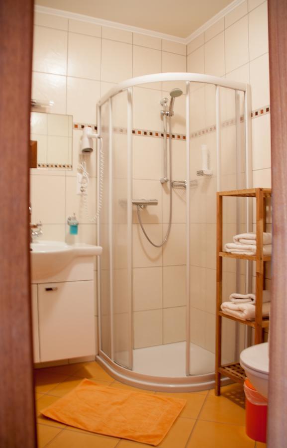 Gasthof Pension Zoller Wolfsberg Luaran gambar